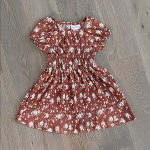 Little Lass brown floral dress. Size:4. Gently Used.